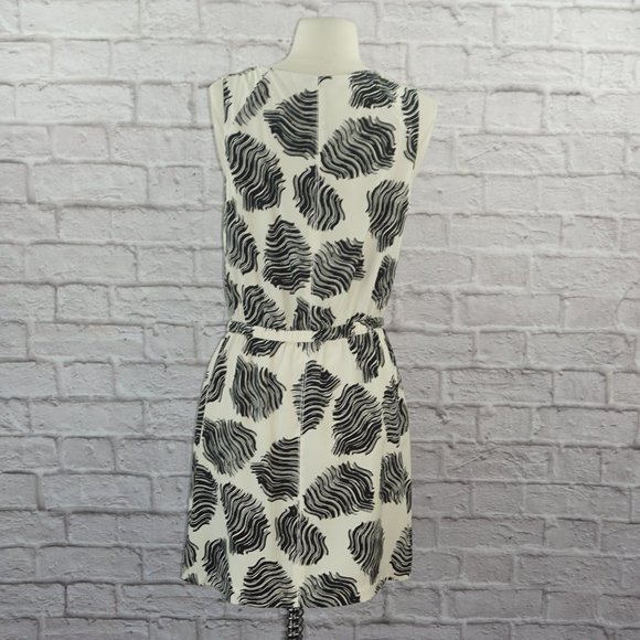 Diane von Furstenberg Silk Bahar Dress 4 - Picture 4 of 10